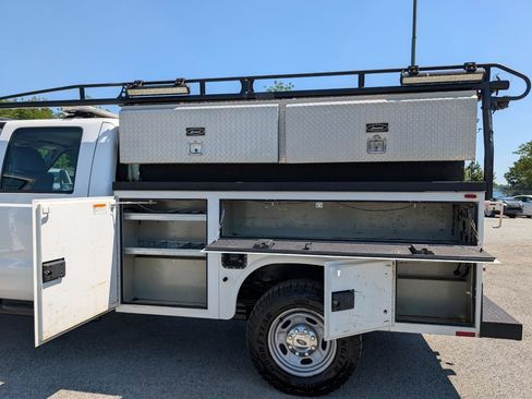 Used 2016 Ford F350 XL AWD/4WD image 20