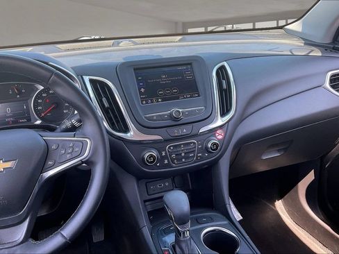 Used 2024 Chevrolet Equinox LT AWD/4WD image 9