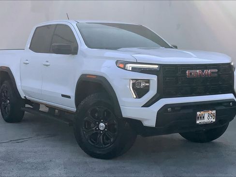 Used 2023 GMC Canyon Elevation w/ Elevation Premium Package AWD/4WD image 21