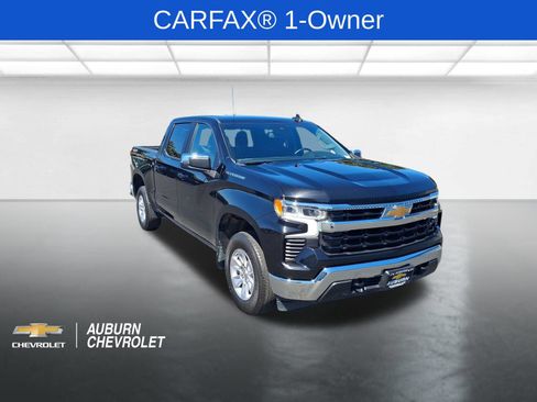 Used 2025 Chevrolet Silverado 1500 LT AWD/4WD image 1