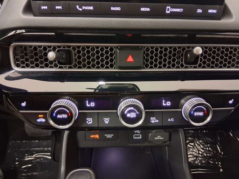 Used 2022 Honda Civic EX image 26