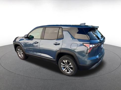 Used 2025 Chevrolet Equinox LT image 10