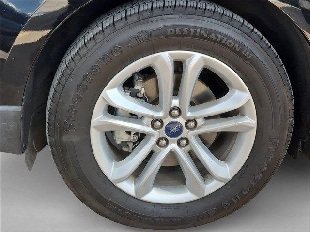 Used 2020 Ford Edge SEL w/ Convenience Package FWD image 22