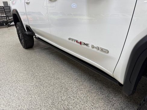 Used 2024 GMC Sierra 2500 AT4X image 81