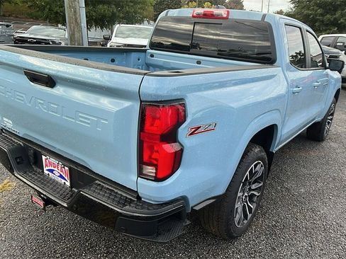 New 2025 Chevrolet Colorado Z71 image 5