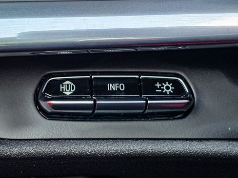 Used 2024 Chevrolet Corvette Stingray Preferred Conv image 37