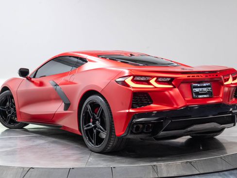 Used 2022 Chevrolet Corvette Stingray Preferred Cpe w/ Z51 Performance Package RWD image 61