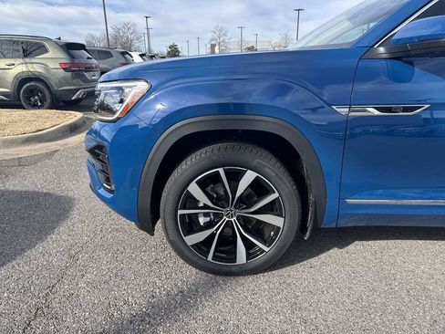 New 2025 Volkswagen Atlas SEL Premium R-Line image 9