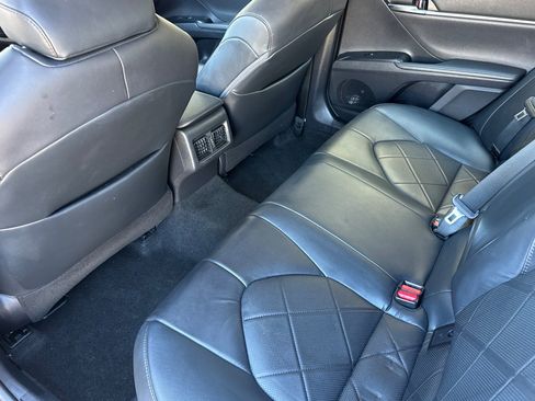 Used 2019 Toyota Camry XLE w/ Driver Assist Package FWD image 25