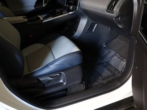 Used 2023 Subaru Solterra AWD image 38