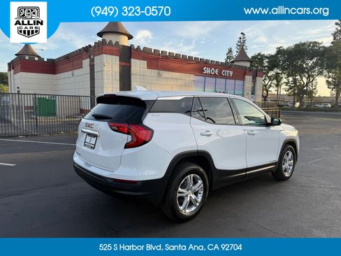 Used 2020 GMC Terrain SLE FWD image 4