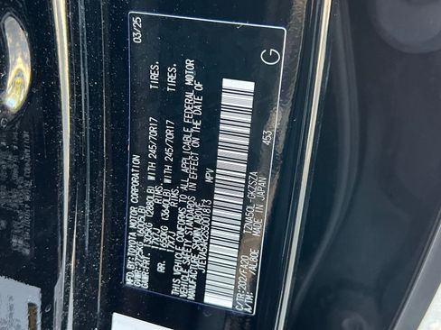 Used 2025 Toyota 4Runner SR5 image 22