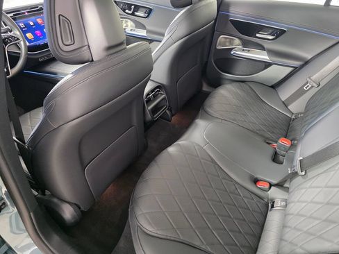 Certified 2024 Mercedes-Benz E 450 4MATIC Sedan w/ Leather Package image 15