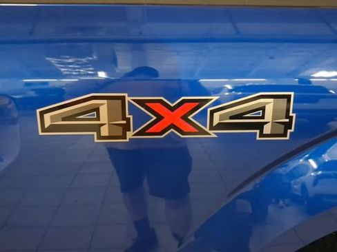Used 2017 Ford F150 XLT w/ Equipment Group 302A Luxury AWD/4WD image 34