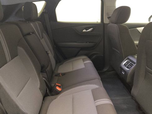 Used 2024 Chevrolet Blazer LT w/ Convenience Package FWD image 19