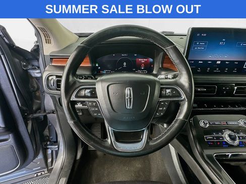 Used 2021 Lincoln Nautilus Reserve w/ Class II Trailer Tow Package AWD/4WD image 11