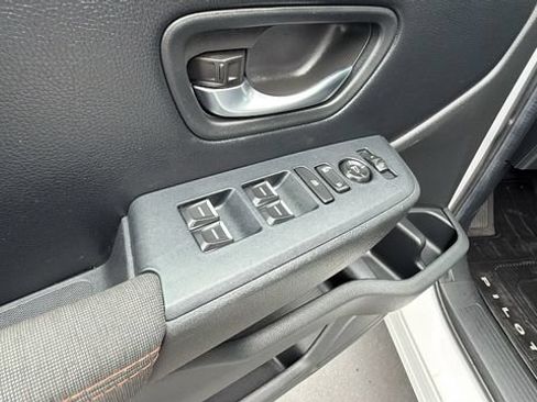 Used 2025 Honda Pilot Sport image 20