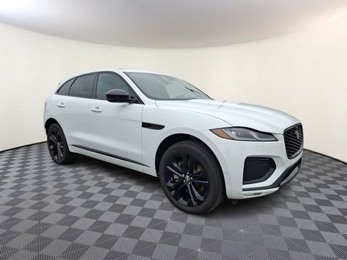 Used 2026 Jaguar F-PACE R-Dynamic S image 1