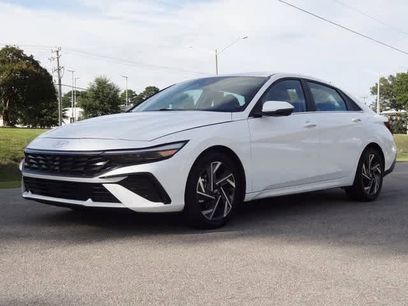 Used 2024 Hyundai Elantra Limited