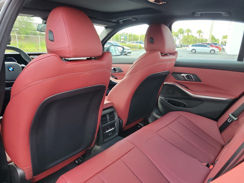 New 2026 BMW 330i Sedan w/ Convenience Package RWD image 9