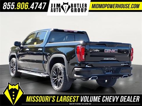 Used 2022 GMC Sierra 1500 Denali image 4