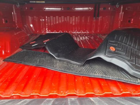 Certified 2022 Chevrolet Silverado 1500 LT image 21