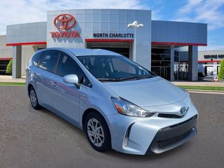 Used 2016 Toyota Prius V Four video 2