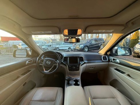 Used 2014 Jeep Grand Cherokee Limited image 21