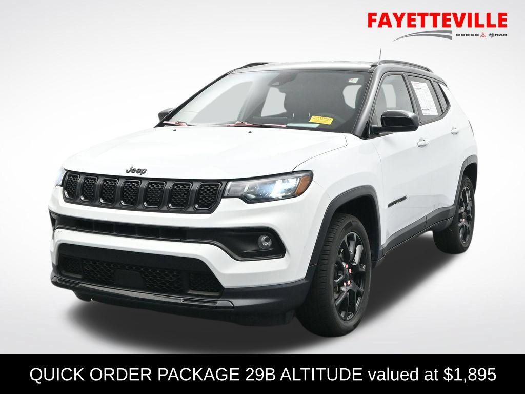 Used 2023 Jeep Compass Latitude AWD/4WD 360° Tour