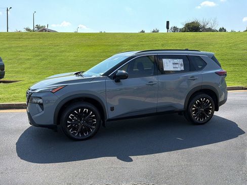 New 2026 Nissan Rogue Dark Armor FWD image 3
