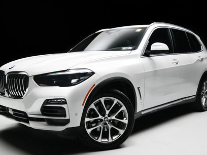 Used 2021 BMW X5 xDrive40i w/ Premium Package 2