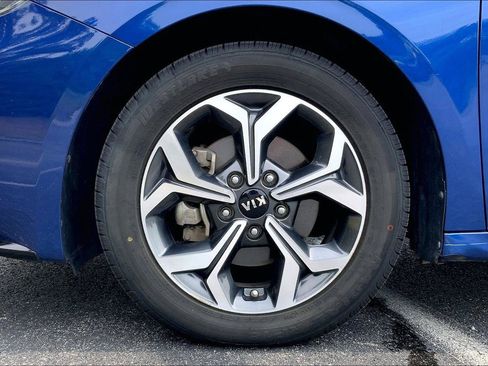 Used 2021 Kia Forte LXS FWD image 8