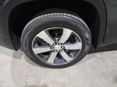Used 2018 Chevrolet Traverse LT image 21