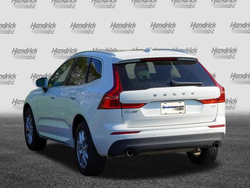 Used 2020 Volvo XC60 T5 Momentum w/ Protection Package FWD image 6