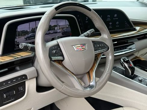 Used 2021 Cadillac Escalade Sport Platinum AWD/4WD image 12