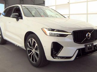 Used 2023 Volvo XC60 B5 Plus AWD/4WD video 1
