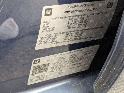 Used 2020 Chevrolet Silverado 1500 Custom w/ Custom Value Package image 15