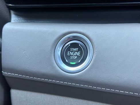 Used 2022 Cadillac Escalade ESV Sport Platinum w/ Heavy-Duty Trailer Package image 25