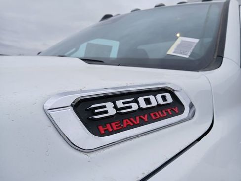 New 2026 RAM 3500 Tradesman AWD/4WD image 33