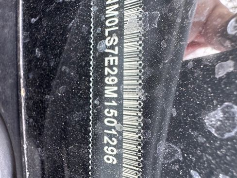 Used 2021 Ford Transit Connect XL image 16