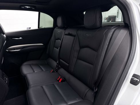 Used 2022 Cadillac XT4 Premium Luxury FWD image 33