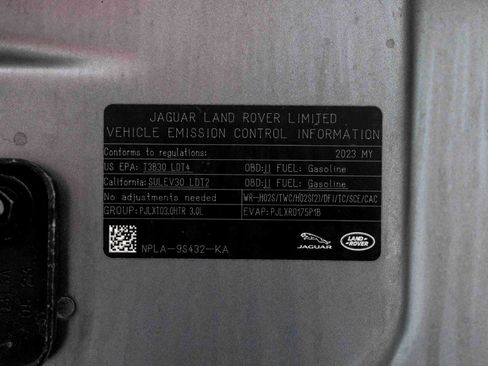 Used 2023 Land Rover Defender 130 SE image 84