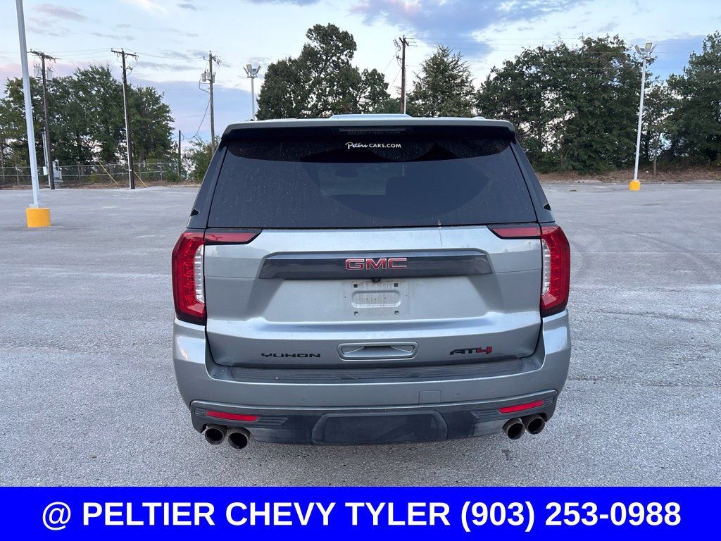 Used 2023 GMC Yukon XL AT4 w/ AT4 Premium Package AWD/4WD image 6