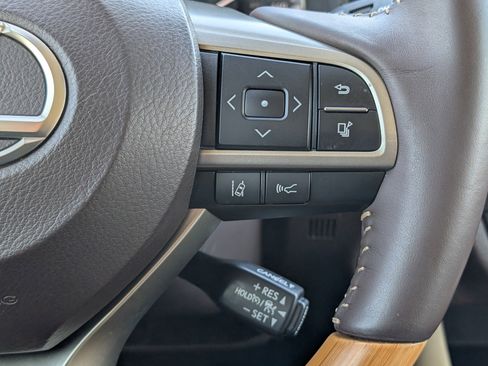 Used 2017 Lexus RX 350 FWD image 16