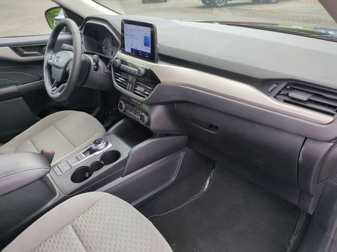 Used 2022 Ford Escape SE w/ SE Sport Appearance Package AWD/4WD image 33