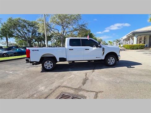 Used 2025 Ford F250 XLT image 39