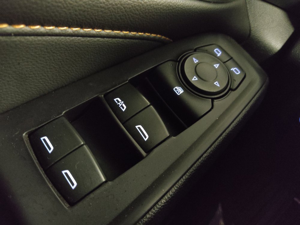 Used 2020 Chevrolet Traverse RS FWD image 27