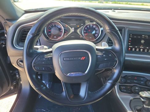 Used 2022 Dodge Challenger GT AWD/4WD image 18