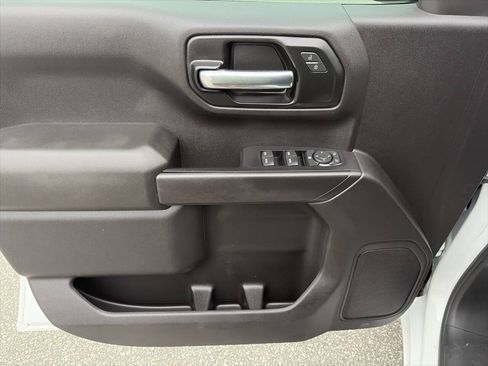 Used 2021 Chevrolet Silverado 1500 W/T w/ WT Value Package AWD/4WD image 9