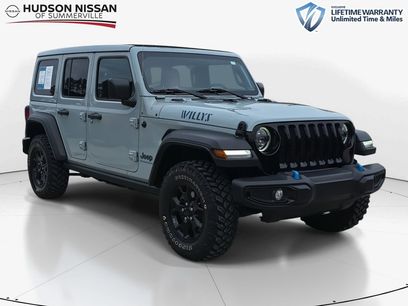 Used 2023 Jeep Wrangler Unlimited w/ Sun & Screen Package